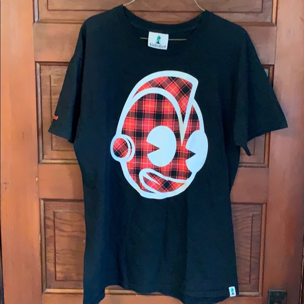 Kidrobot tee mens size medium